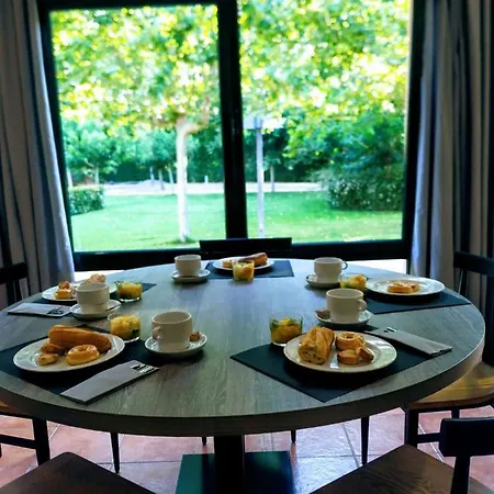 Hotel Casa Santa Elena Solius