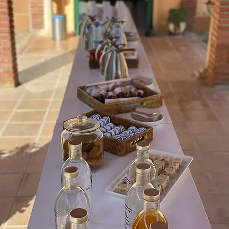 Casa Santa Elena Hotel *
